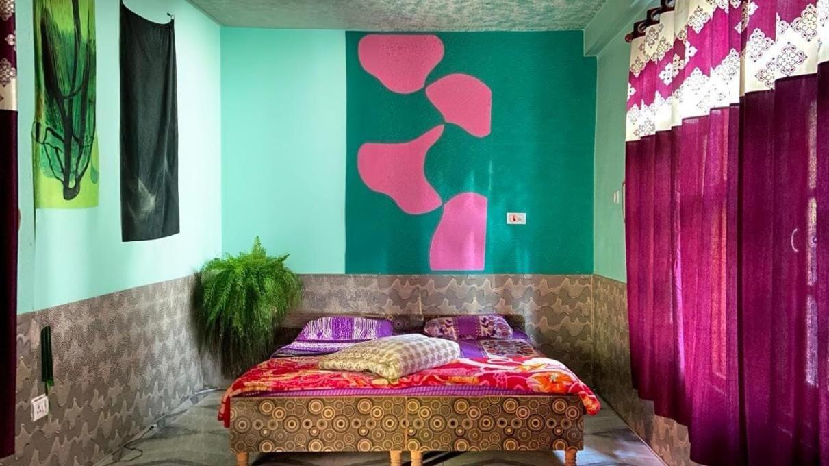 Nucleus Guest House Касоль Екстер'єр фото