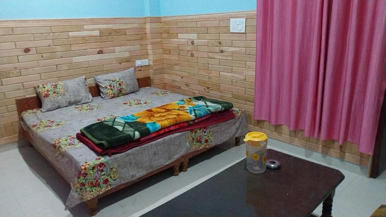 Nucleus Guest House Касоль Екстер'єр фото